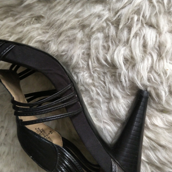 Nine West leather heels - Picture 5 of 6